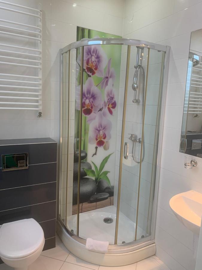 Lotos Otel Rawicz Dış mekan fotoğraf
